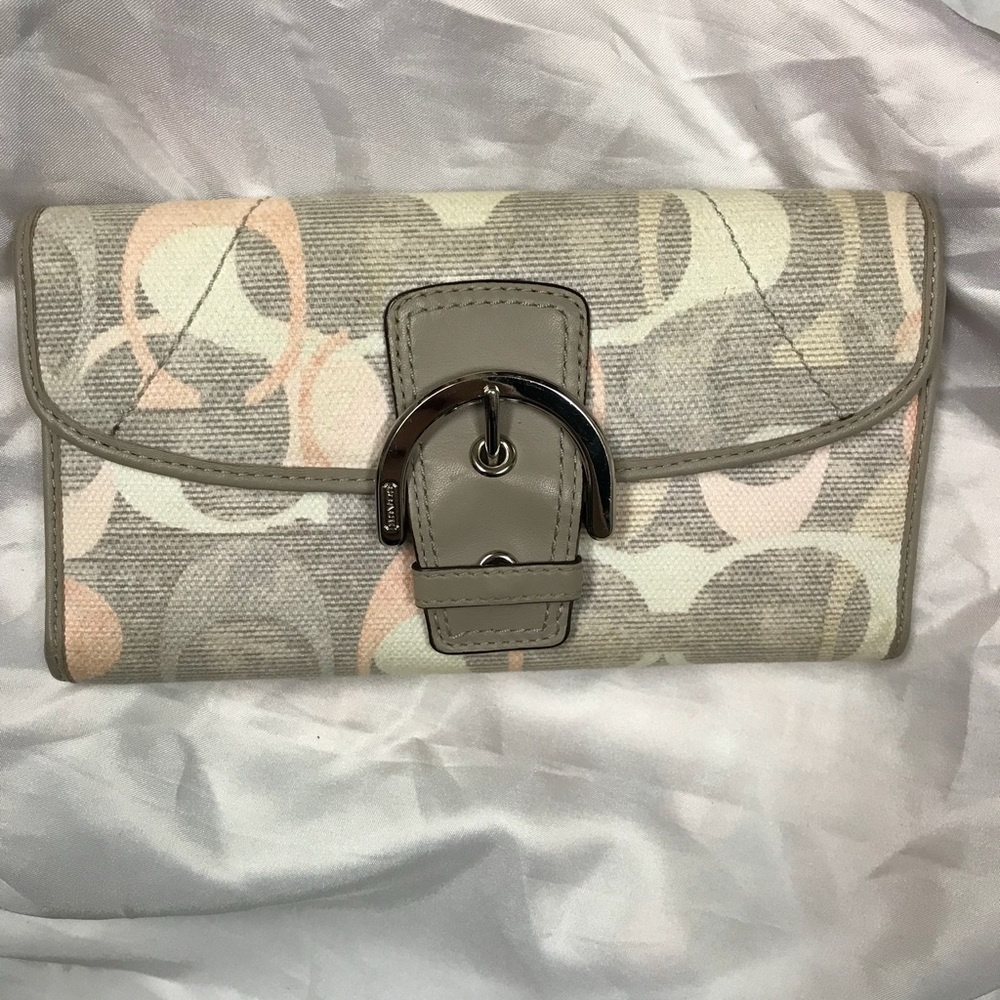 Coach wallet